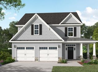 236 Kensington Dr, Spring Lake, NC 28390
