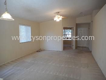 4th image of 10516 Vista Bella Pl NW