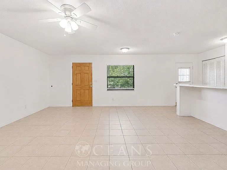 301 Riverview Blvd #2 — Photo 5