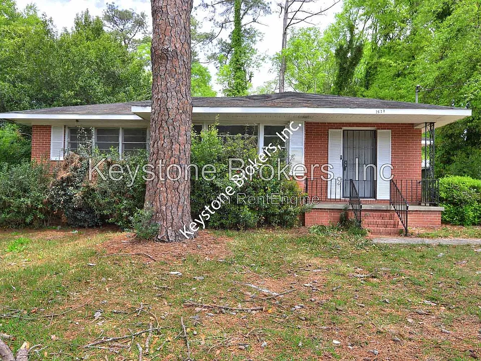 2634 Tredway Dr