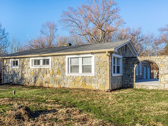 4th image of 5760 Grandview Dr