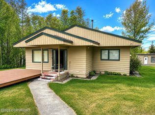 221 Creekside St, Anchorage, AK 99504