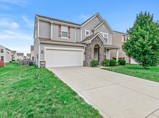 5776 Pebblebrooke Rd, Whitestown, IN 46075