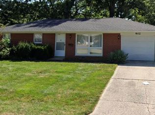 902 Dale Ave, O'Fallon, IL 62269