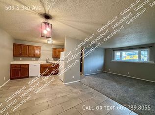 509 S 3rd Ave #7, Brandon, SD 57005