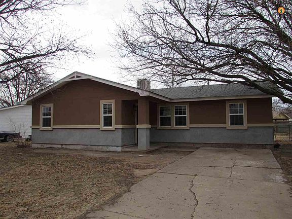 2nd image of 1623 E Penasco Dr