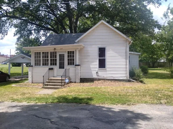 207 N 8th St, Mount Vernon, IL 62864