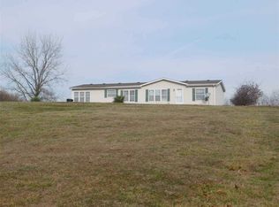 788 Lost Trail Ln, Boonville, IN 47601