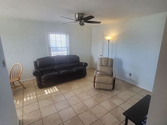 3rd image of 401 Arctic Ave #200
