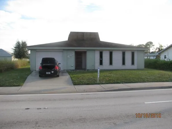 642 SE Port Street Lucie Blvd, Port Saint Lucie, FL 34984