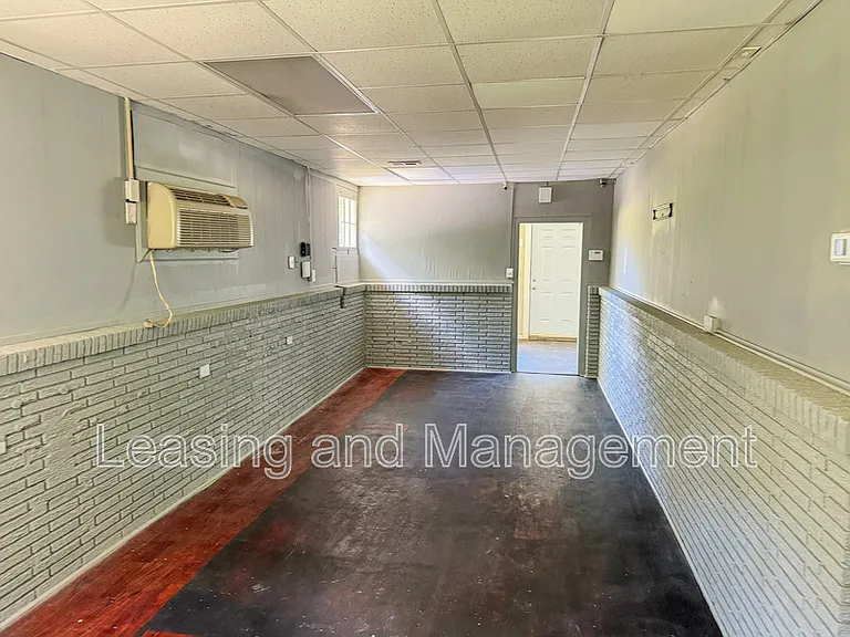 839 W Richardson Ave — Photo 4