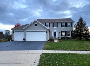 6430 Cork Ln, McHenry, IL 60050