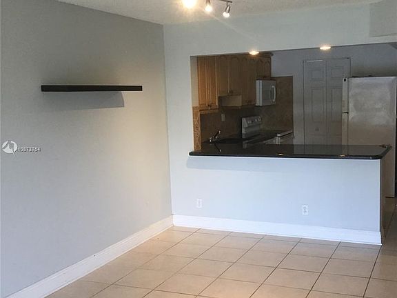 4th image of 8060 N Colony Cir N #209