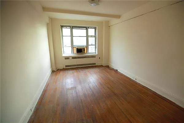 Sold by Prime Management Group, LLC | media 24