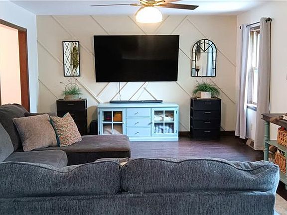 5th image of 2716 Olde Creek Ct