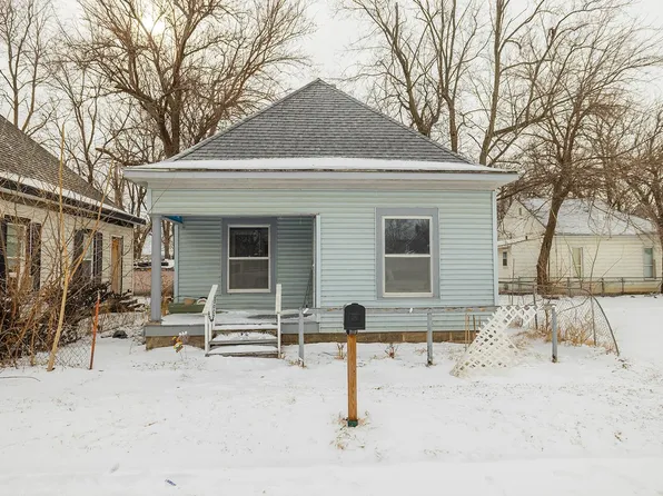 607 E 15th St N, Wichita, KS 67214
