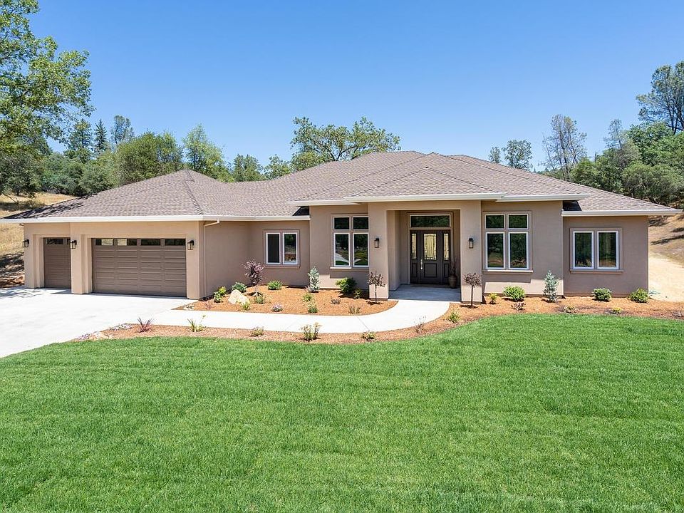 1st image of 2581 Colin Rd