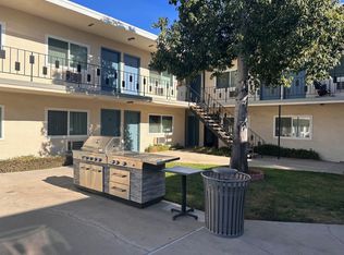 7750 Reseda Blvd #24, Reseda, CA 91335