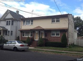 9 Linden Ave, Elmwood Park, NJ 07407