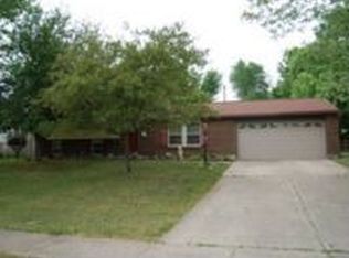 1225 Village Glen Dr, Batavia, OH 45103