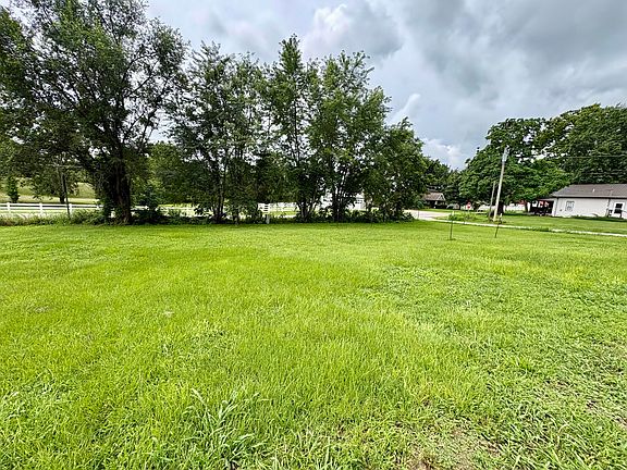 2nd image of 108 Gymnasium Street