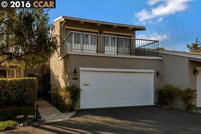 1st image of 804 Country Club Dr
