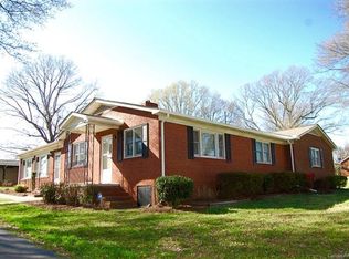 9129 Beatties Ford Rd, Huntersville, NC 28078