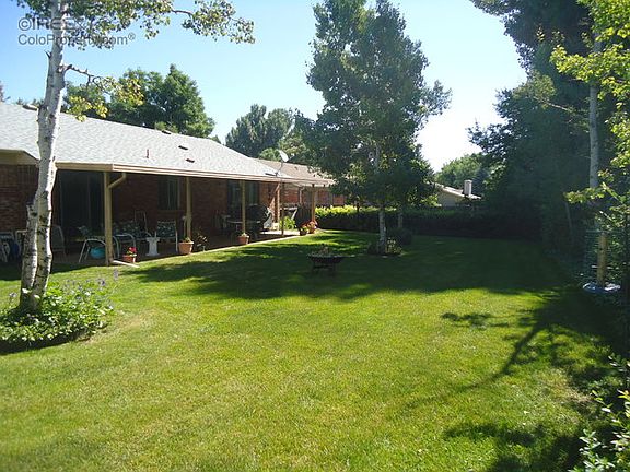 Private Mature Backyard