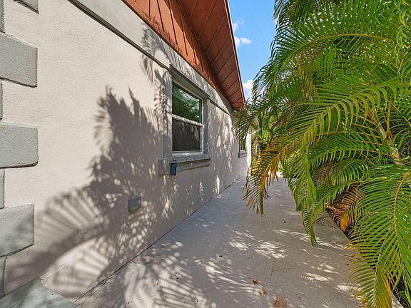 3rd image of 13359 Marcella Boulevard