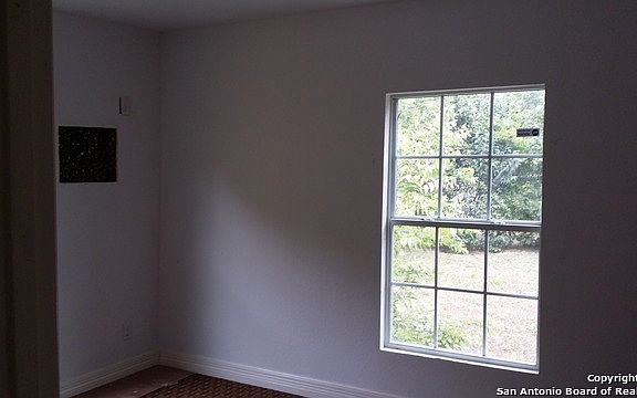3rd image of 419 SW 41st St