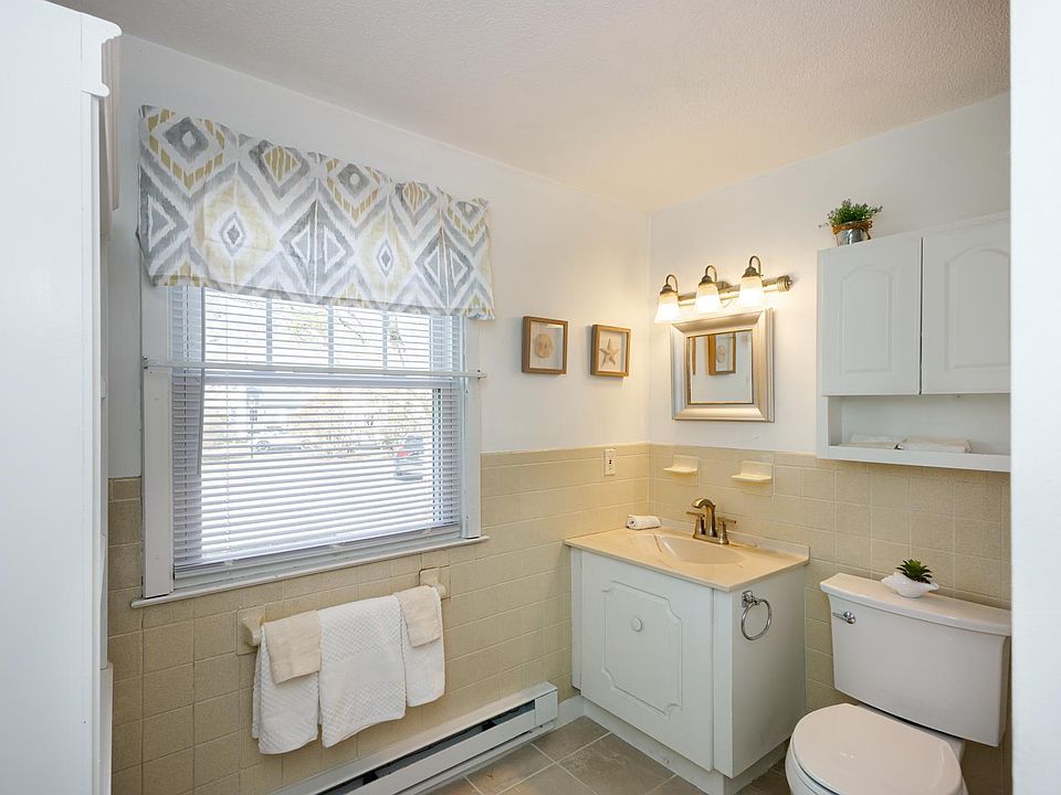 1st image of 1431 Iyannough Rd #19