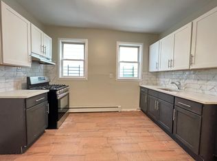 18 Clifford St #1A, East Orange, NJ 07018