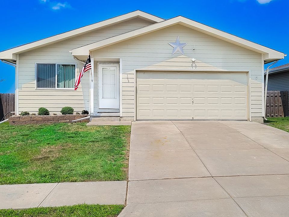 1st image of 2608 NW Chambers Dr