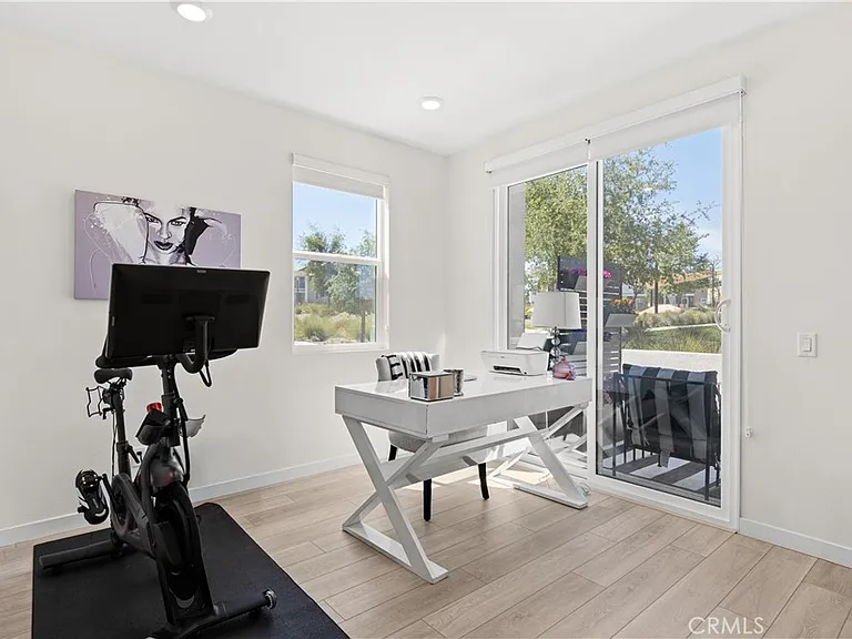 27553 Sanctuary Ct — Photo 18