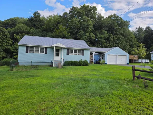 31 Johnston Road, Springfield, VT 05156