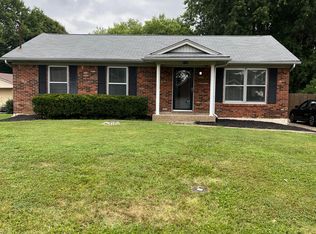 1115 Meadowridge Trl, Goshen, KY 40026