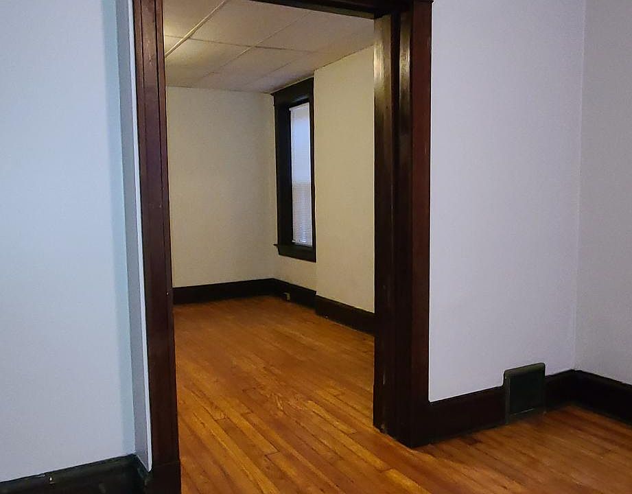 1st image of 5205 Alaska Ave #1F