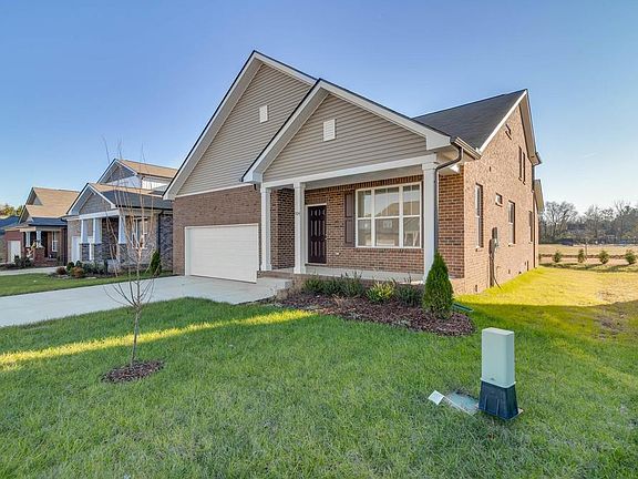 2nd image of 904 Wisteria Ct