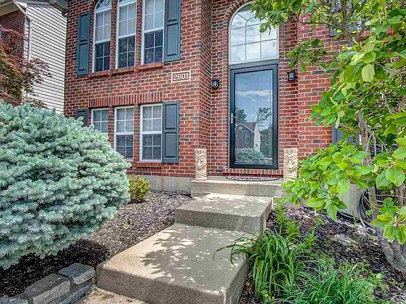 4th image of 2601 Berwood Ln