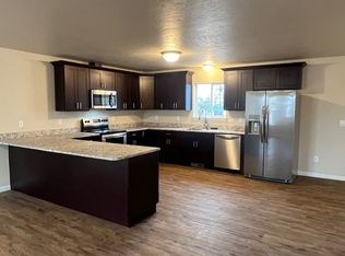 3 Bedroom Charming Duplex, Lewiston, ID 83501
