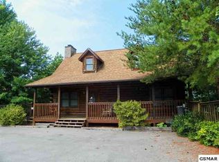 642 Kings Hills Blvd #99, Pigeon Forge, TN 37863