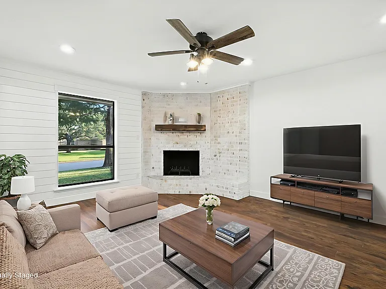 2902 Panhandle Dr — Photo 5