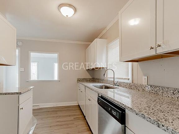 5th image of 3738 N Olney St