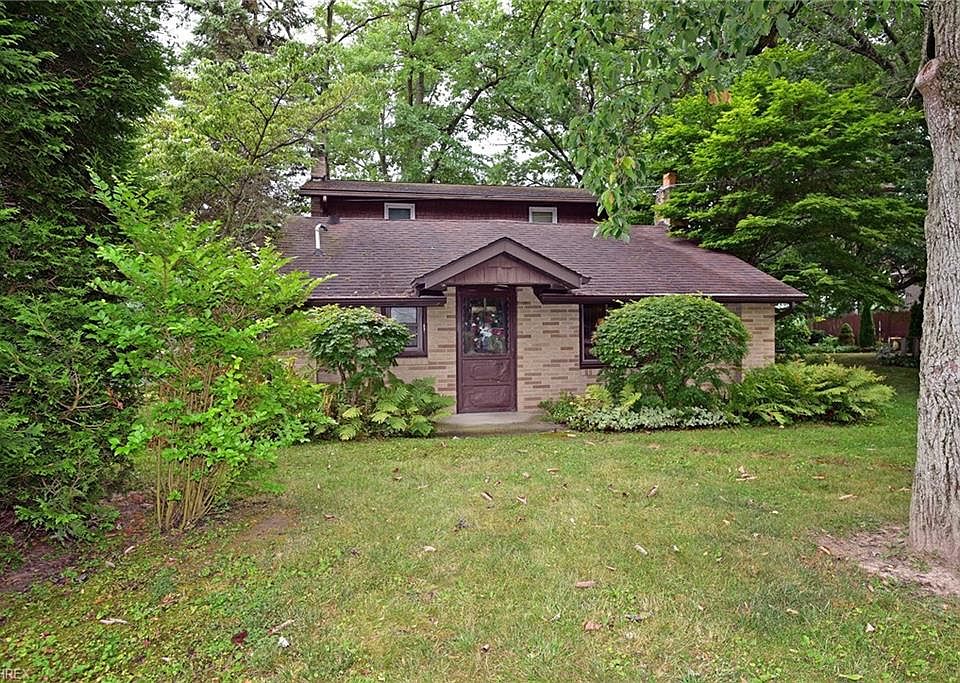 1st image of 9674 Berlin Heights Dr