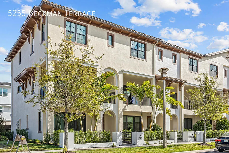 5255 Beckman Terrace — Photo 1
