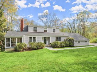 28 Brook Farm Rd, Bedford, NY 10506