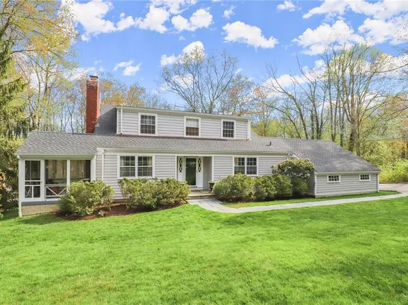 28 Brook Farm Road, Bedford, NY 10506