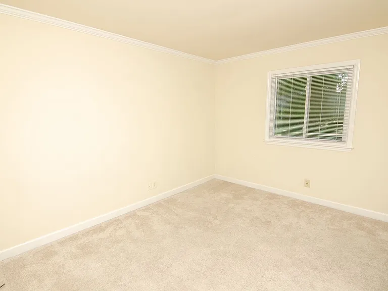 1900 Richard Jones Rd #K2 — Photo 11