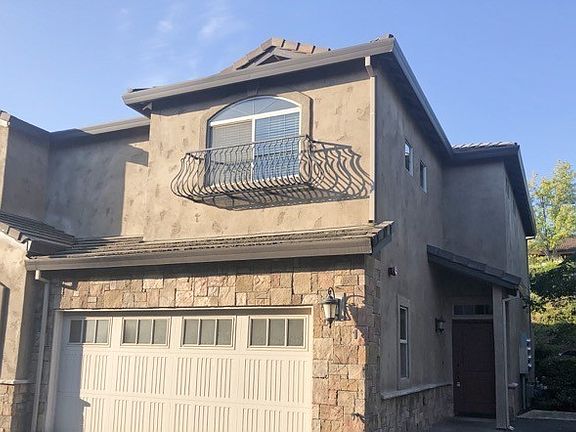 2nd image of 870 Mission Sierra Ct #3B-2Ba-1465Sqft