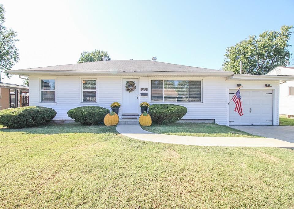 1st image of 2837 Fortune Dr
